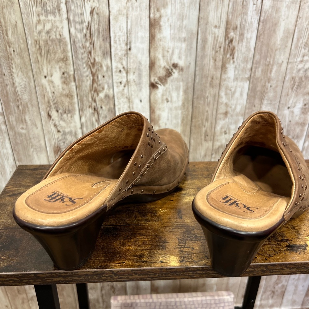 SoftWalk Studded Brown Leather Mules - WMNS Size 8M - Picture 5 of 9